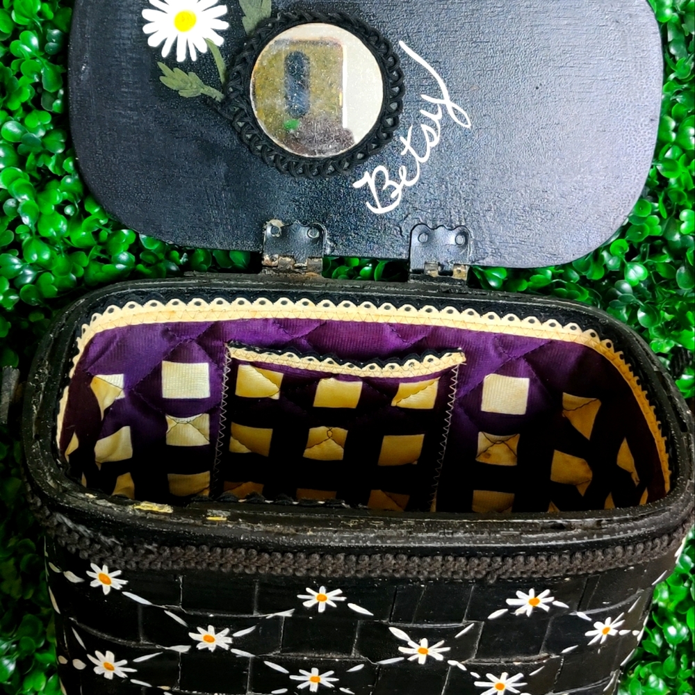 Vintage Lulu hand painted basket purse